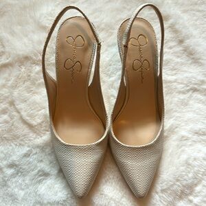 👠Jessica Simpson Pumps